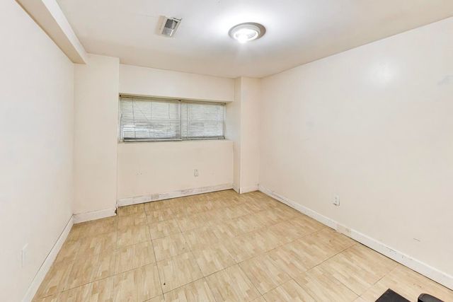 2835 S Millard Avenue, Chicago, IL 60623