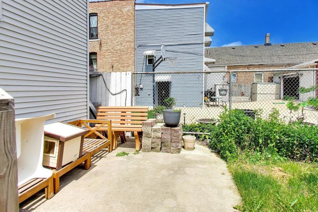 2835 S Millard Avenue, Chicago, IL 60623