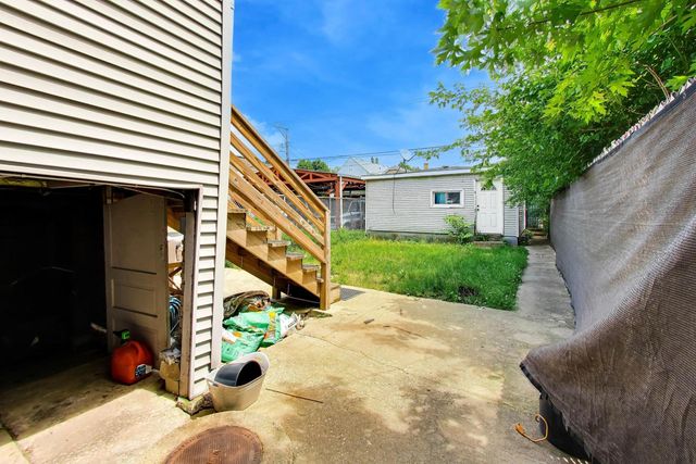 2835 S Millard Avenue, Chicago, IL 60623