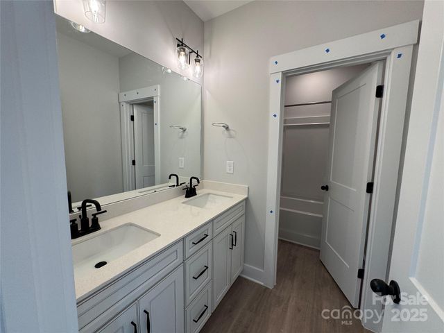 1268 Carrington Drive, Stanley, NC 28164