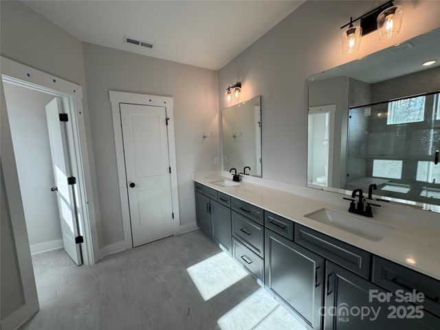 1268 Carrington Drive, Stanley, NC 28164