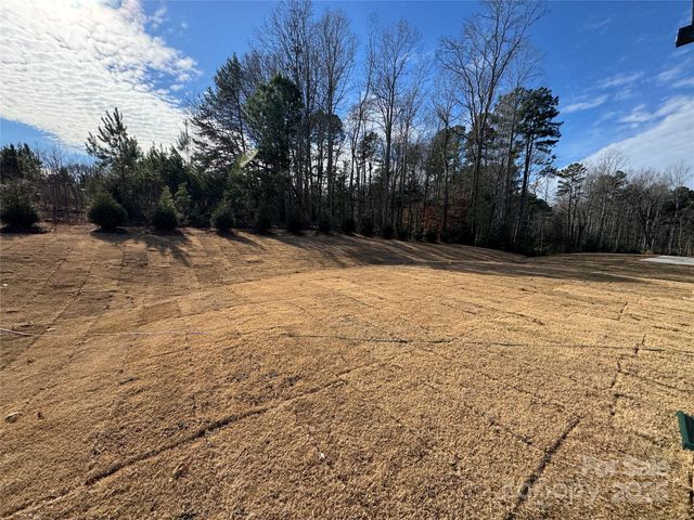 1268 Carrington Drive, Stanley, NC 28164