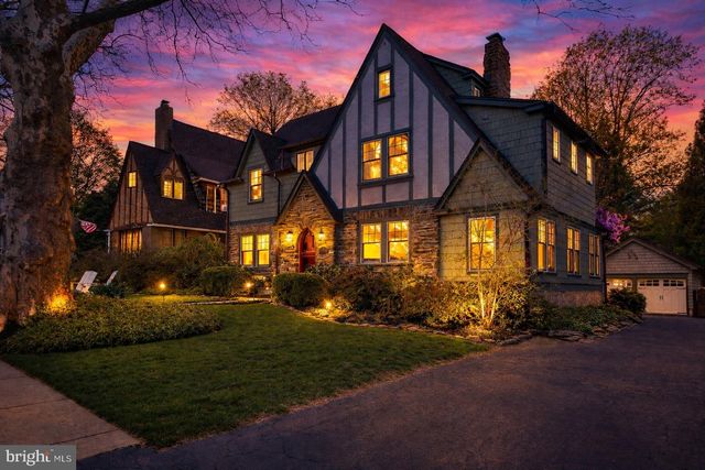 20 HILLSIDE RD, Wayne, PA 19087