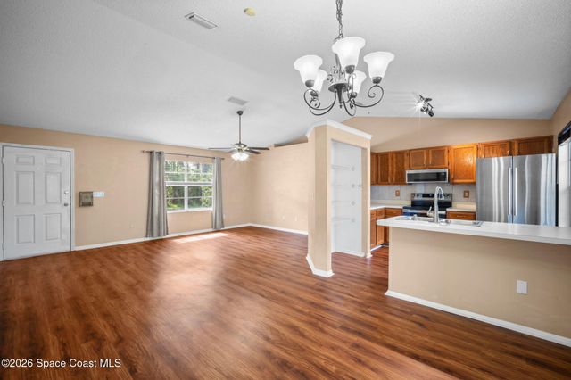 715 Harriet Avenue SW, Palm Bay, FL 32908