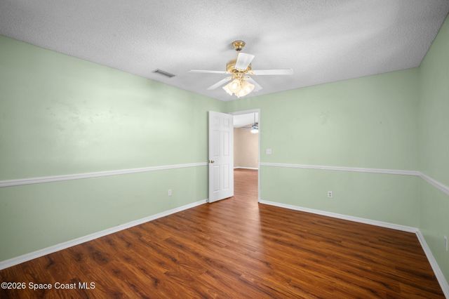 715 Harriet Avenue SW, Palm Bay, FL 32908