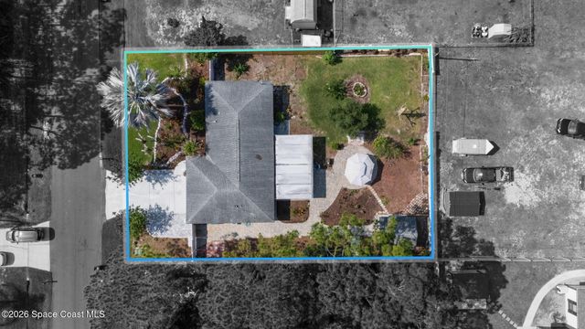 715 Harriet Avenue SW, Palm Bay, FL 32908