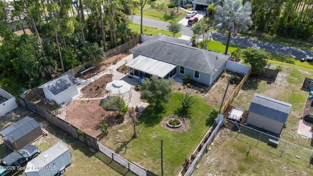 715 Harriet Avenue SW, Palm Bay, FL 32908