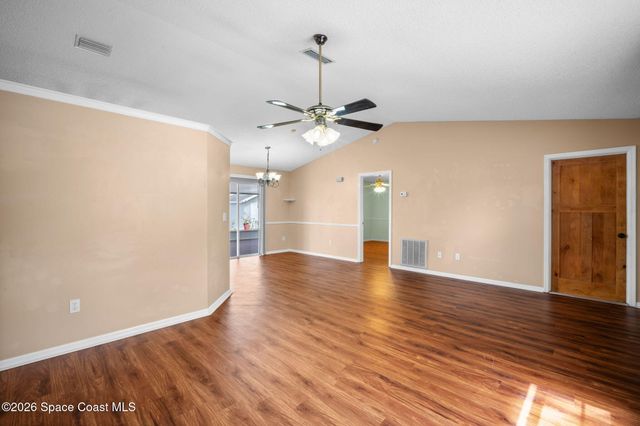 715 Harriet Avenue SW, Palm Bay, FL 32908
