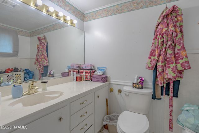 912 Chestnut Street, Mamou, LA 70554