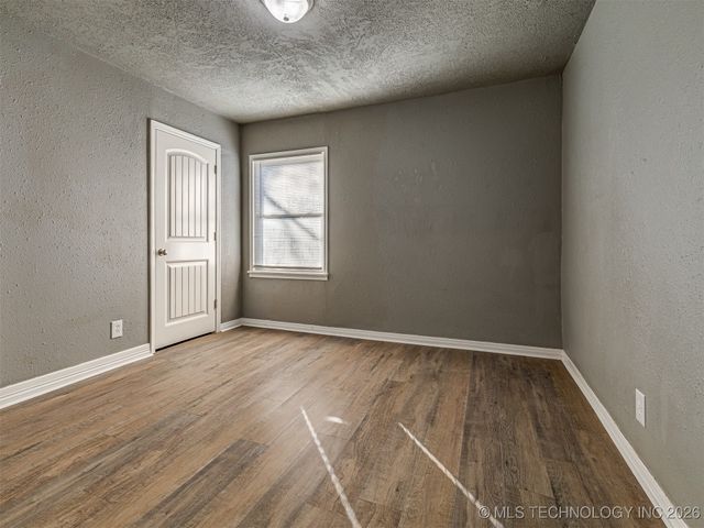 4627 S 29th West Avenue, Tulsa, OK 74107