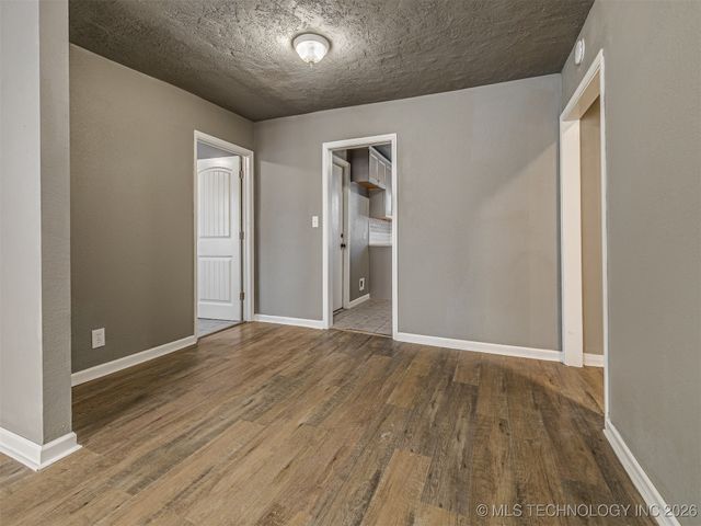 4627 S 29th West Avenue, Tulsa, OK 74107