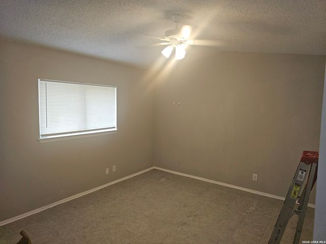 5827 HAWAIIAN CV, San Antonio, TX 78242