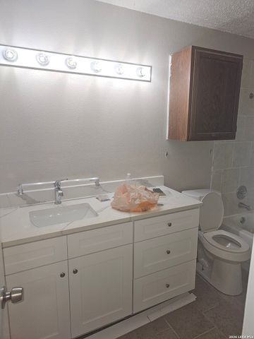 5827 HAWAIIAN CV, San Antonio, TX 78242
