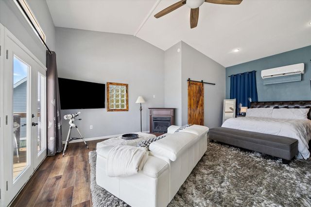 115 Panther, Onalaska, TX 77360