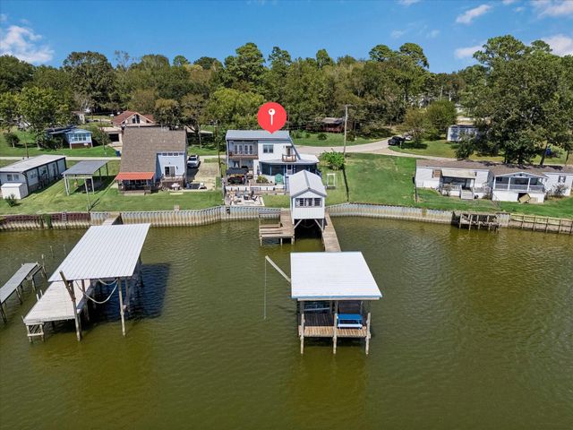 115 Panther, Onalaska, TX 77360