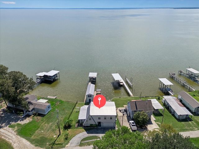115 Panther, Onalaska, TX 77360