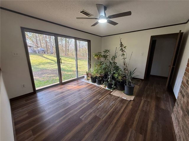 10066 Jaggers Lane, Dardanelle, AR 72834