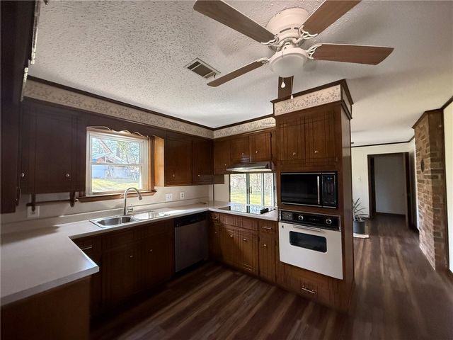 10066 Jaggers Lane, Dardanelle, AR 72834