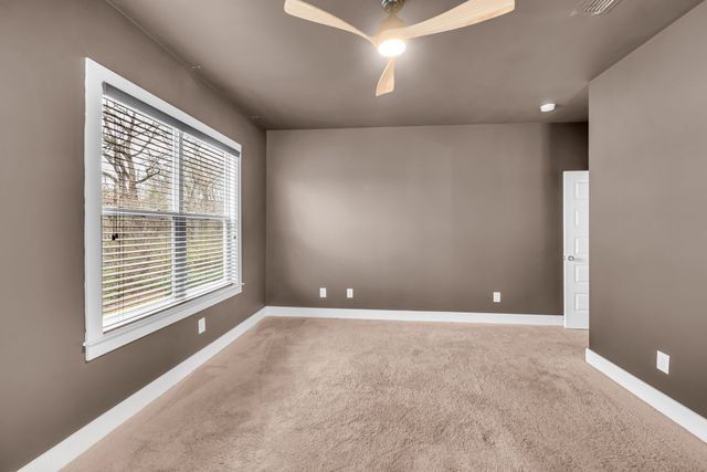 720 Cottage Park Dr, Nashville, TN 37207