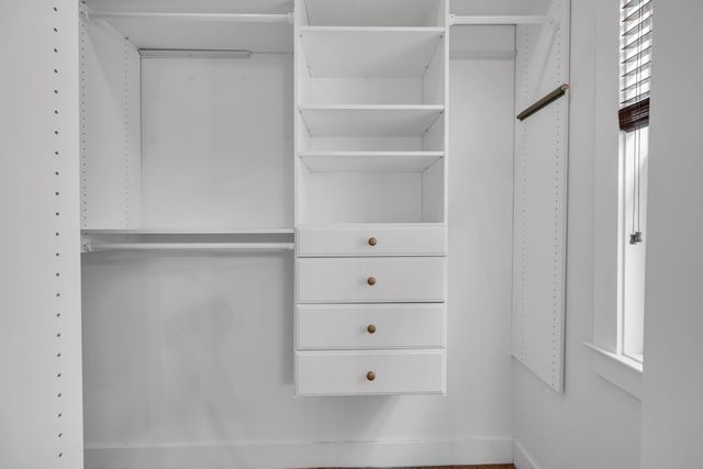 720 Cottage Park Dr, Nashville, TN 37207