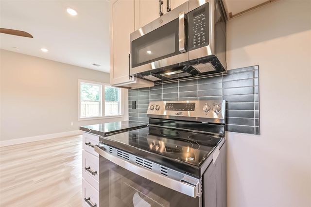 4723 Mallow Street, Houston, TX 77033