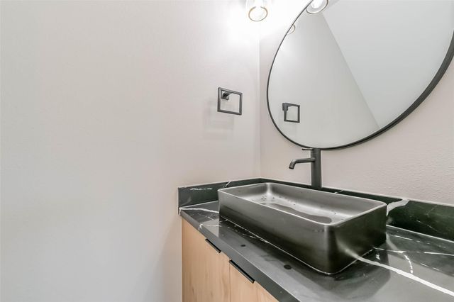 4723 Mallow Street, Houston, TX 77033