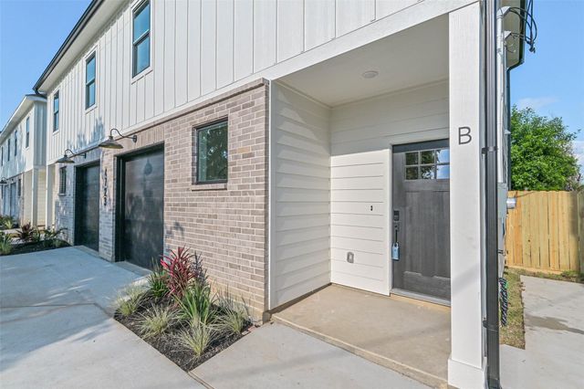 4723 Mallow Street, Houston, TX 77033