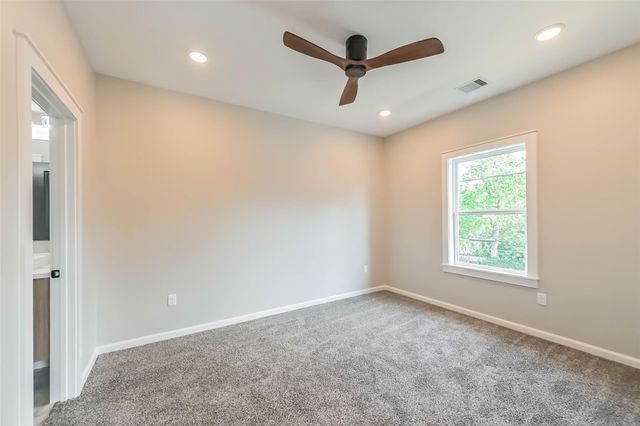 4723 Mallow Street, Houston, TX 77033