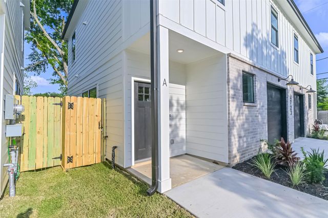 4723 Mallow Street, Houston, TX 77033