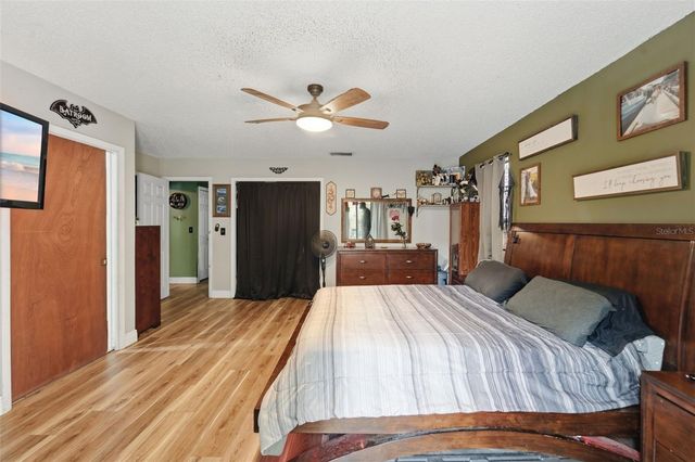 1302 BOND STREET, Edgewater, FL 32132