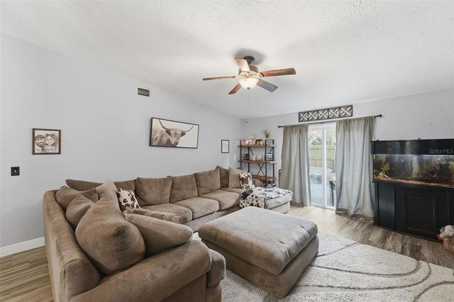 1302 BOND STREET, Edgewater, FL 32132