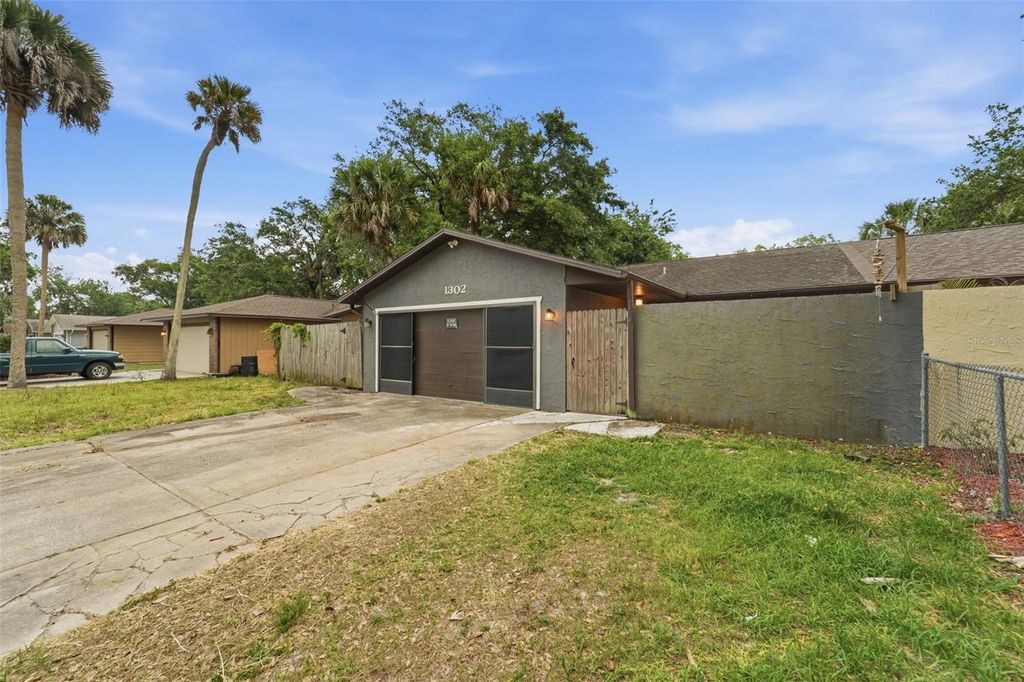 1302 BOND STREET, Edgewater, FL 32132