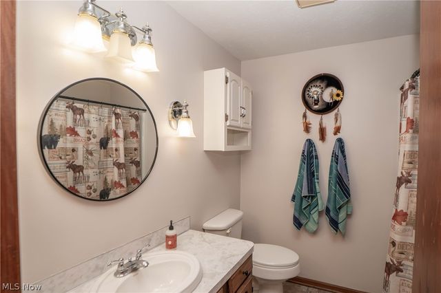 5036 Parkhaven Avenue NE, Canton, OH 44705