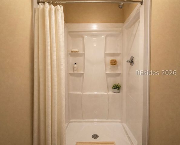 5 Cedar Point Dr, Ladys Island, SC 29907