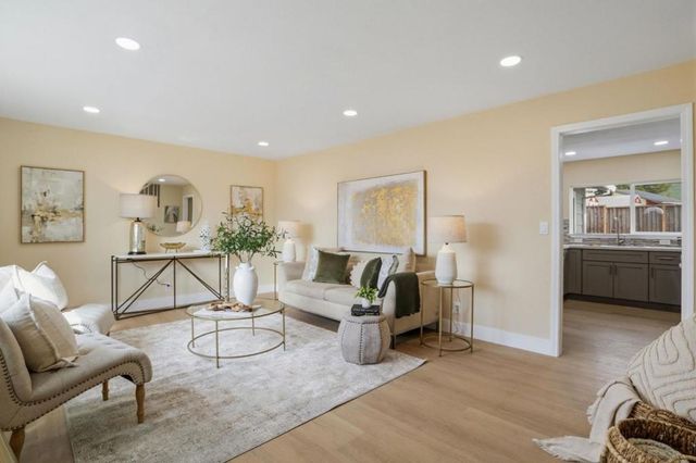 2074 Ashwood Lane, San Jose, CA 95132
