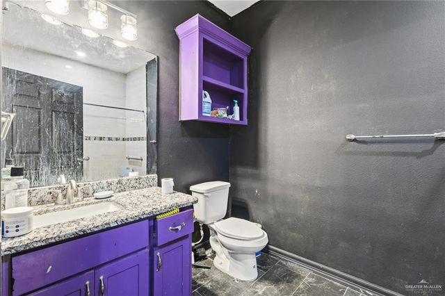 1303 Canary Lane, La Villa, TX 78538