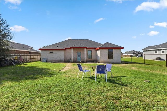 1303 Canary Lane, La Villa, TX 78538