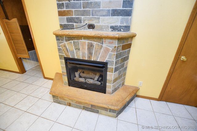 1208 SW 14th Court, Wagoner, OK 74467