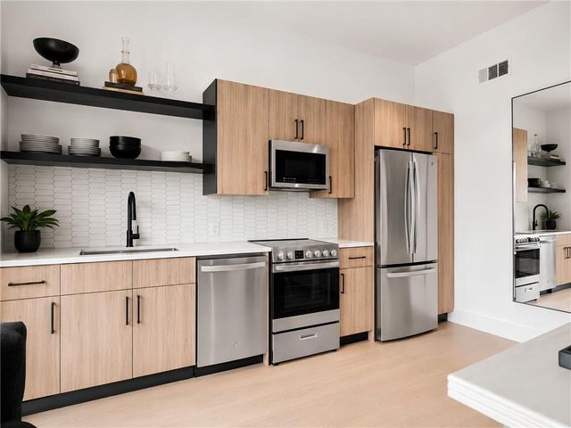 567 Ponce De Leon Avenue 414, Atlanta, GA 30308