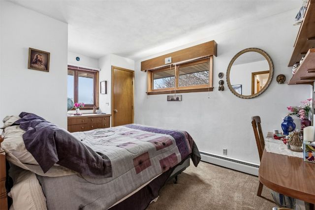 101 South Street, Urbana, IA 52345