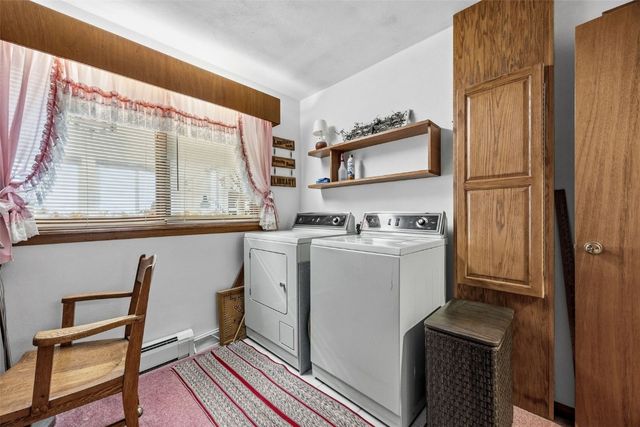 101 South Street, Urbana, IA 52345