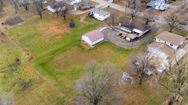 101 South Street, Urbana, IA 52345