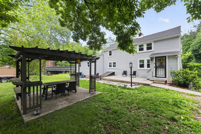 599 N BISHOP AVE, Springfield, PA 19064