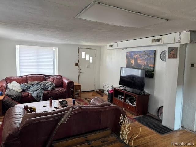 740 N Adams Avenue, Loveland, CO 80537