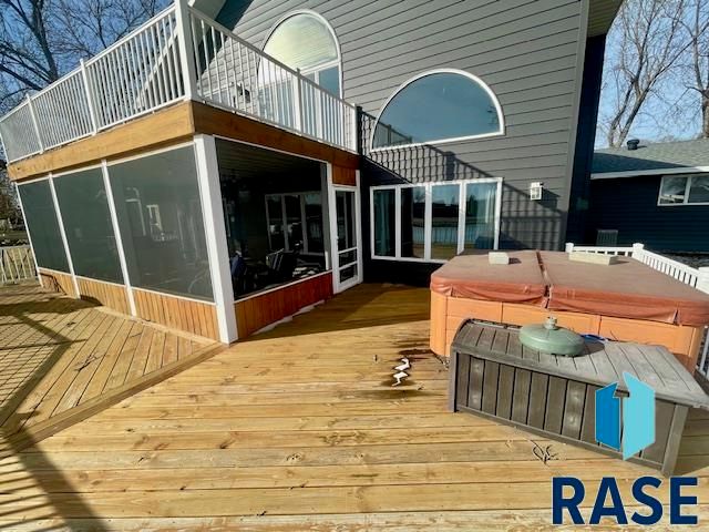 1392 S Lake Dr Drive, Watertown, SD 57201