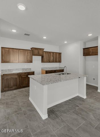 3848 Bubble Place, El Paso, TX 79938