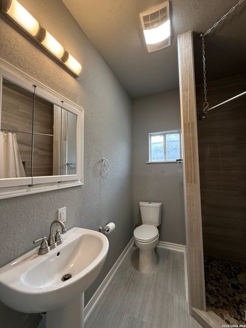 1615 Nolan A, San Antonio, TX 78202