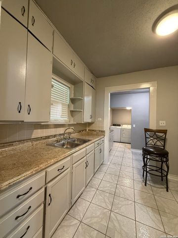 1615 Nolan A, San Antonio, TX 78202