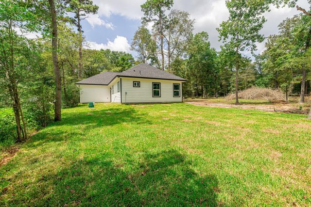 3507 Sam Houston Road, Willis, TX 77378