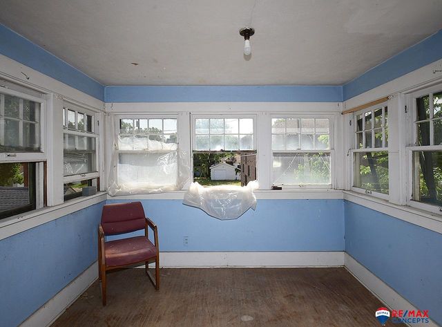 1034 S 14Th Street, Lincoln, NE 68508